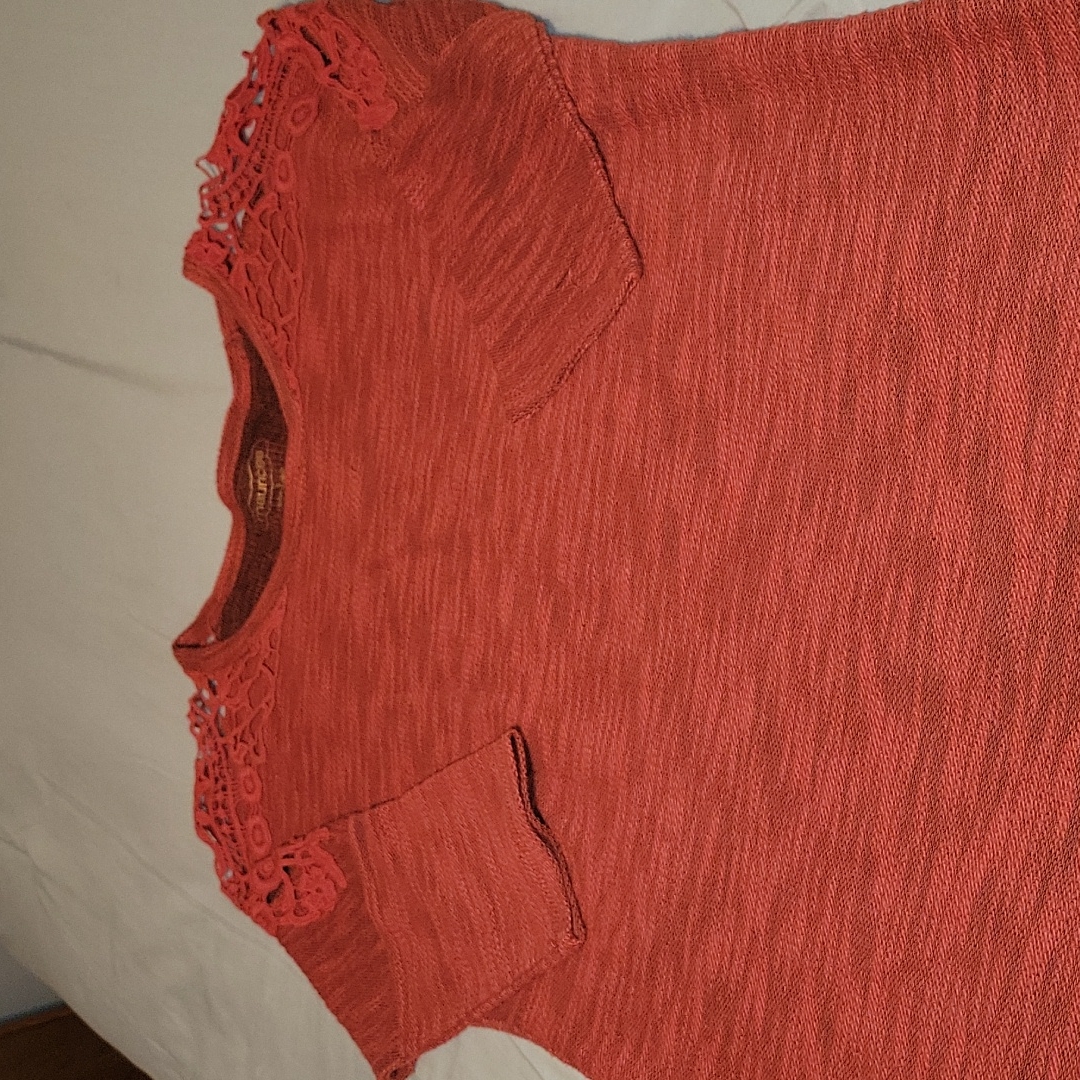 Matrices Rust Colored Top